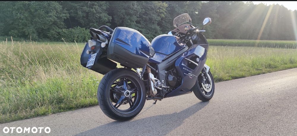 Triumph Sprint - 6