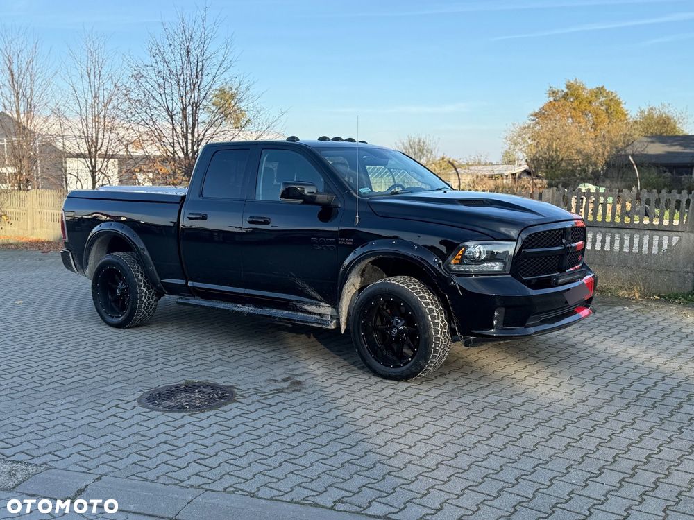 Dodge RAM 5.7 4x4 - 5