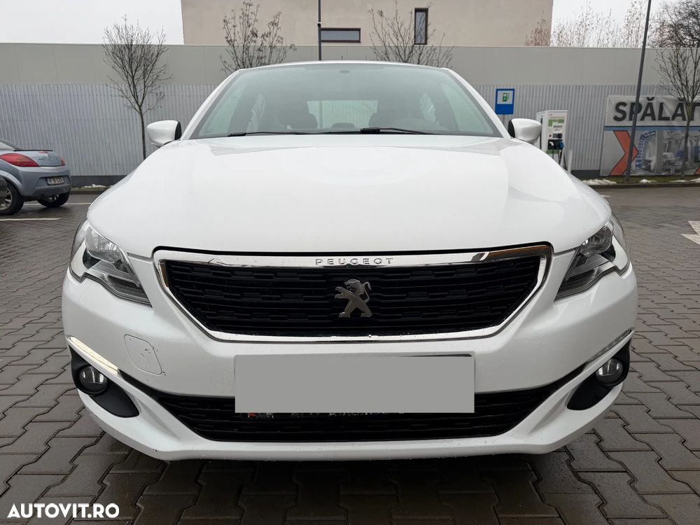 Peugeot 301 1.5 BlueHDI FAP Allure - 2