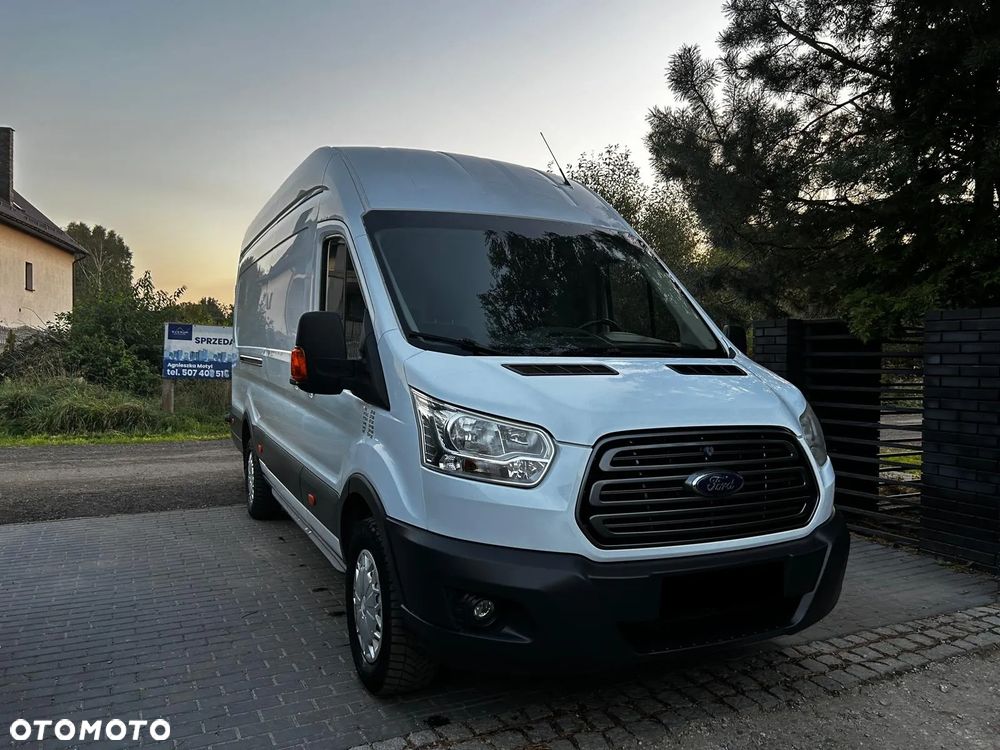 Ford Transit - 1