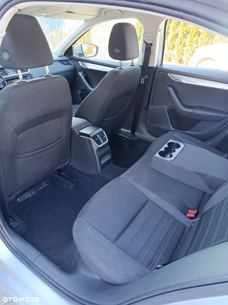 Skoda Octavia 2.0 TDI Ambition EU6 - 16