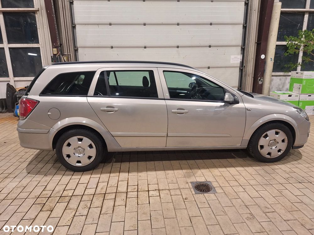 Opel Astra - 10