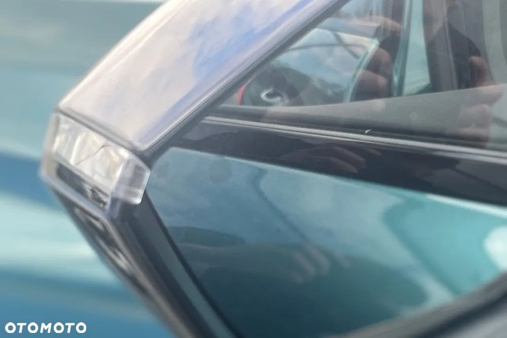 Peugeot 308 1.5 BlueHDi Allure S&S EAT8 - 16