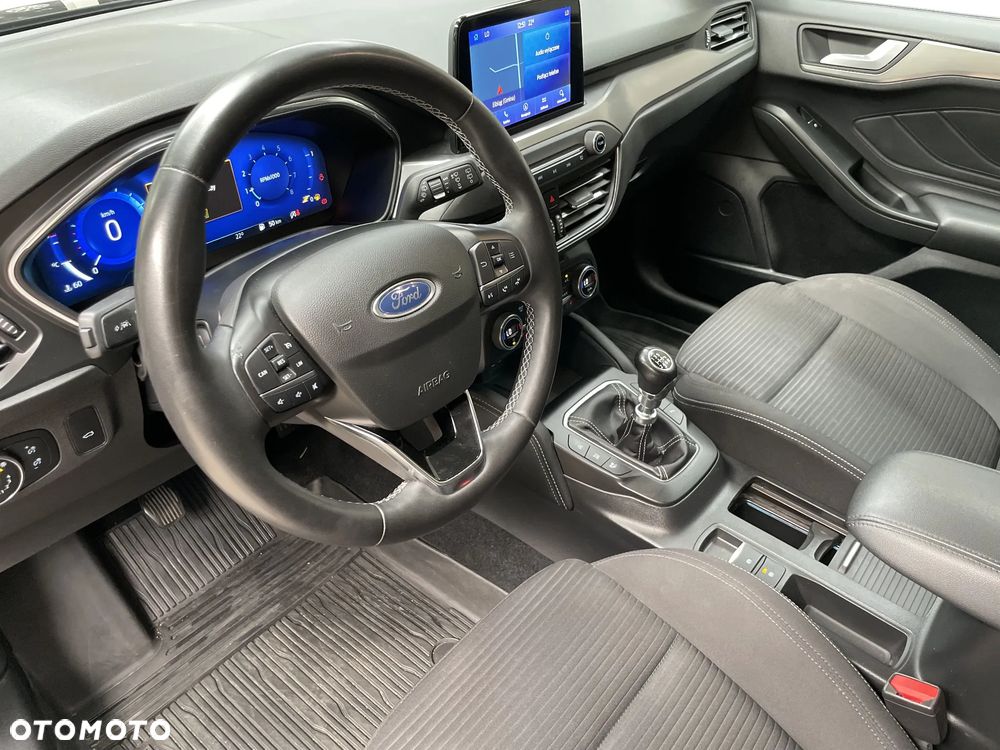 Ford Focus SW 1.0 EcoBoost Titanium X - 10