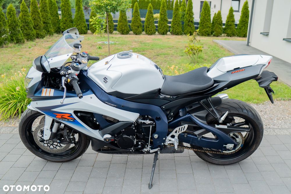 Suzuki GSX-R - 8