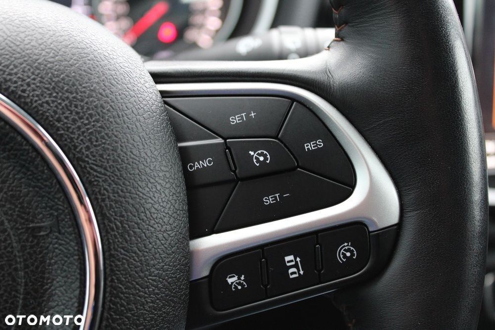 Jeep Compass 1.4 MultiAir Active Drive Automatik Limited - 32