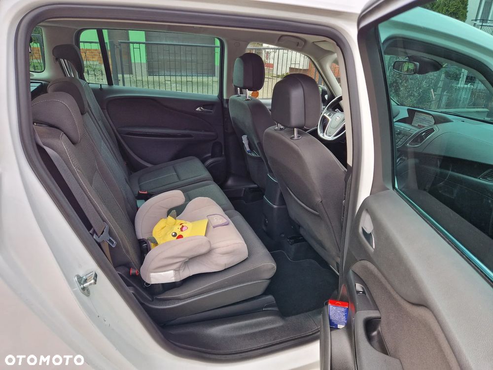 Opel Zafira - 8