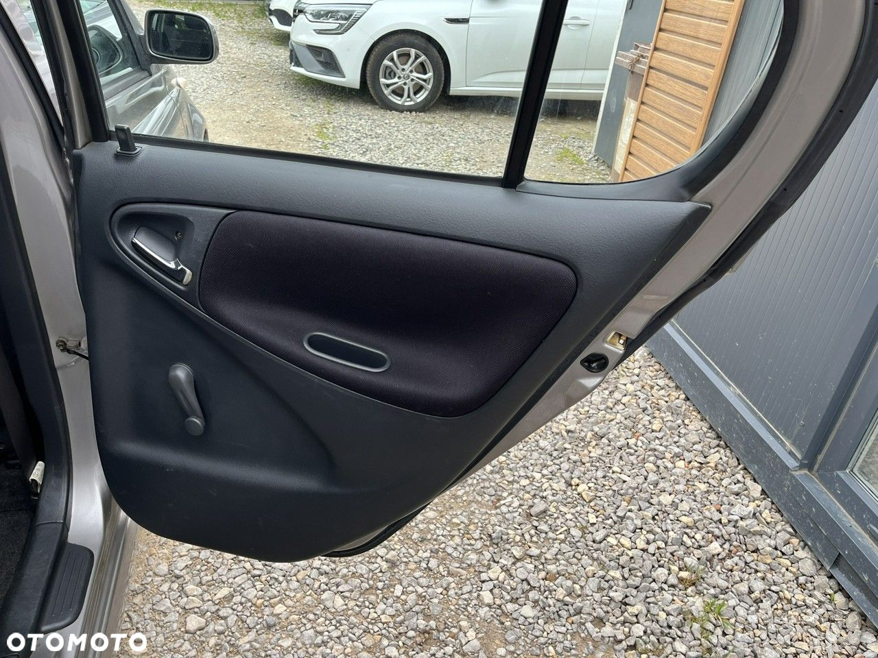 Toyota Yaris 1.5 TS - 23