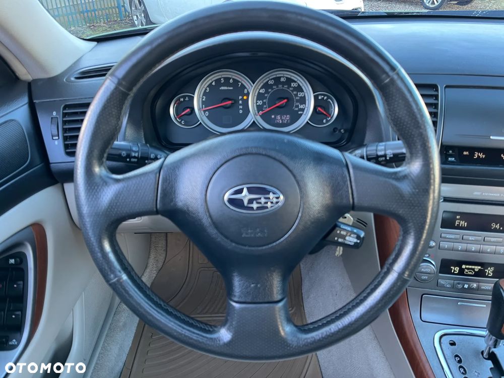 Subaru Outback - 16