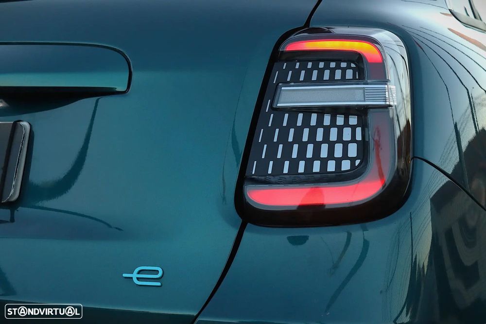 Fiat 600e 54 kWh La Prima - 13