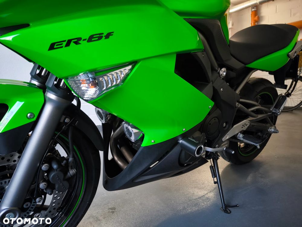 Kawasaki ER - 14