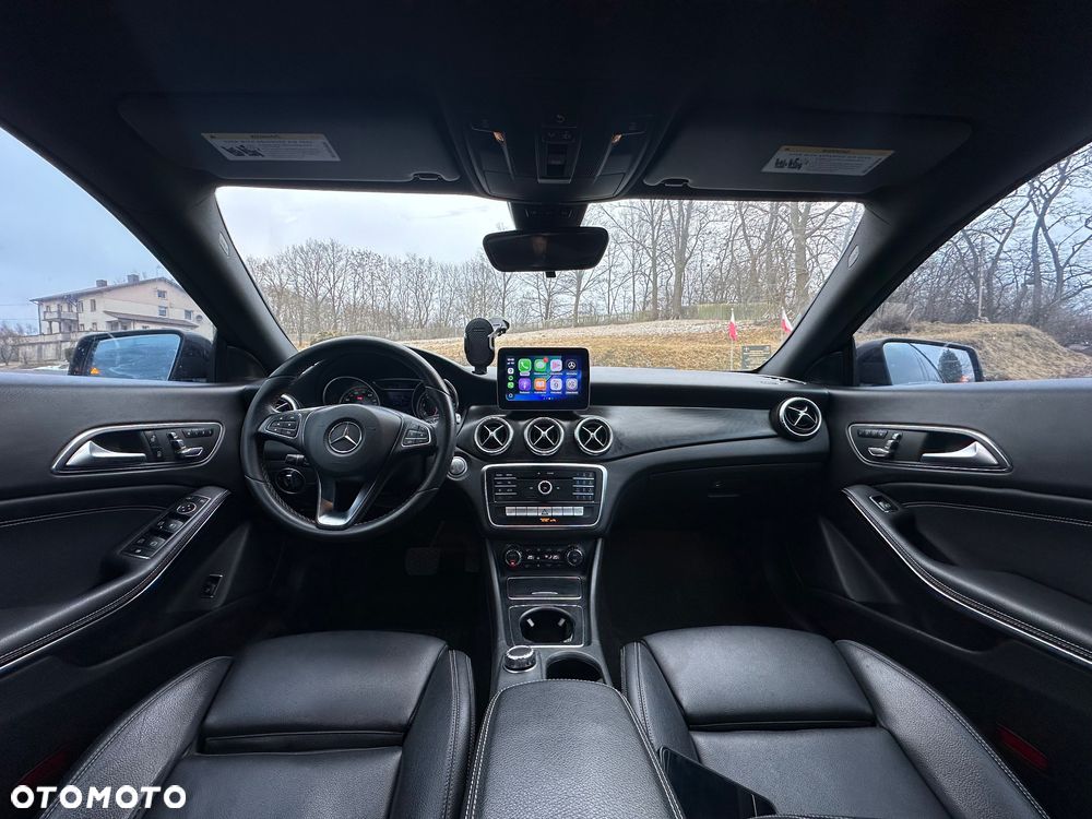Mercedes-Benz CLA - 14