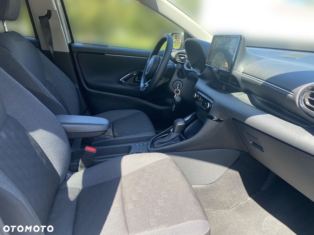 Toyota Yaris Hybrid 1.5 Style - 16