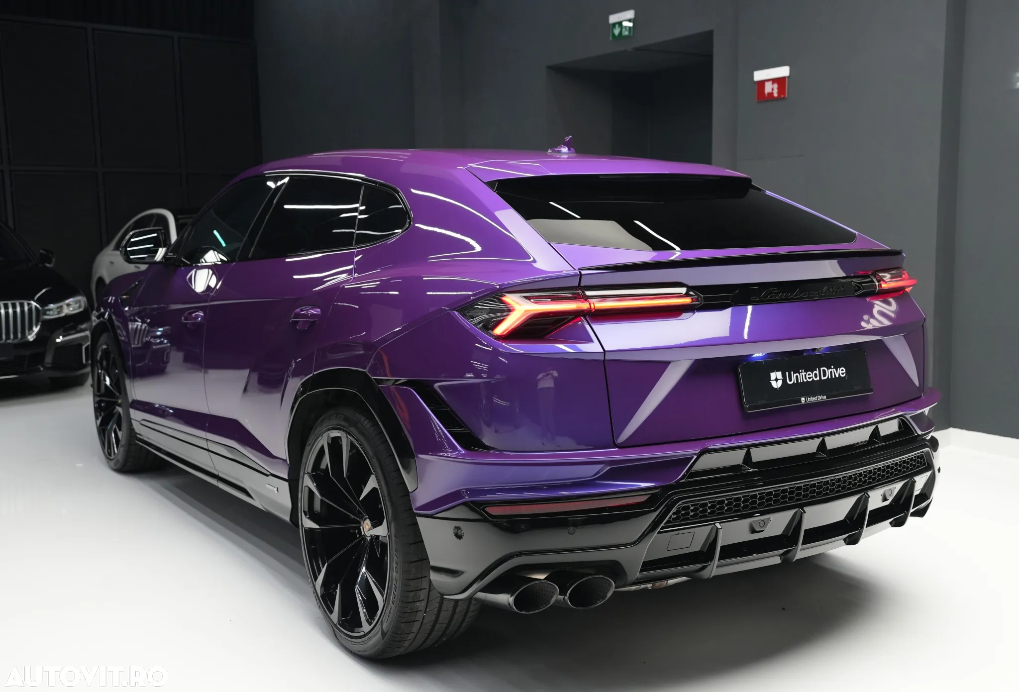 Lamborghini URUS - 23