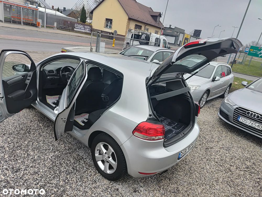 Volkswagen Golf 2.0 TDI DPF Comfortline - 30