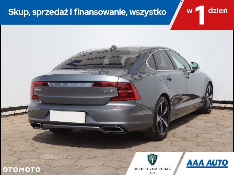 Volvo S90 - 6