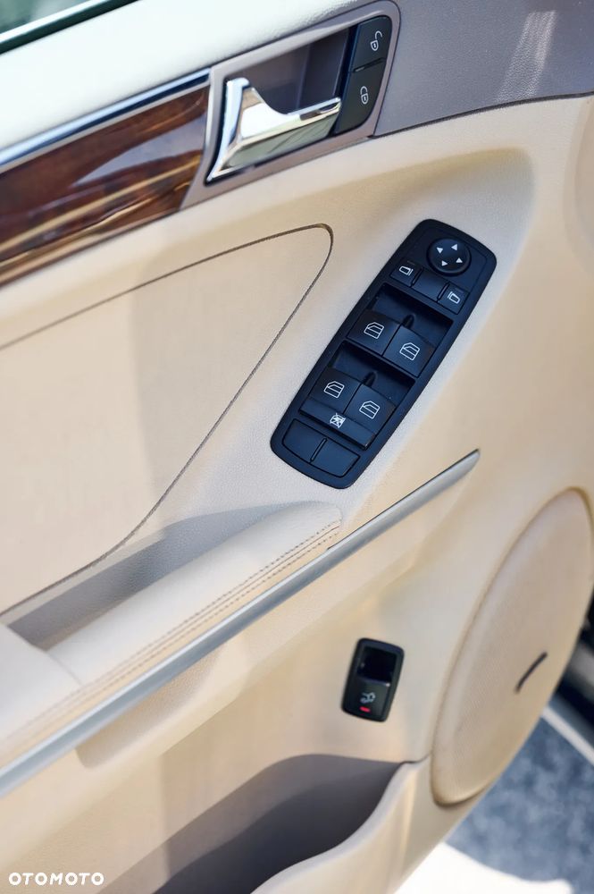 Mercedes-Benz ML - 6