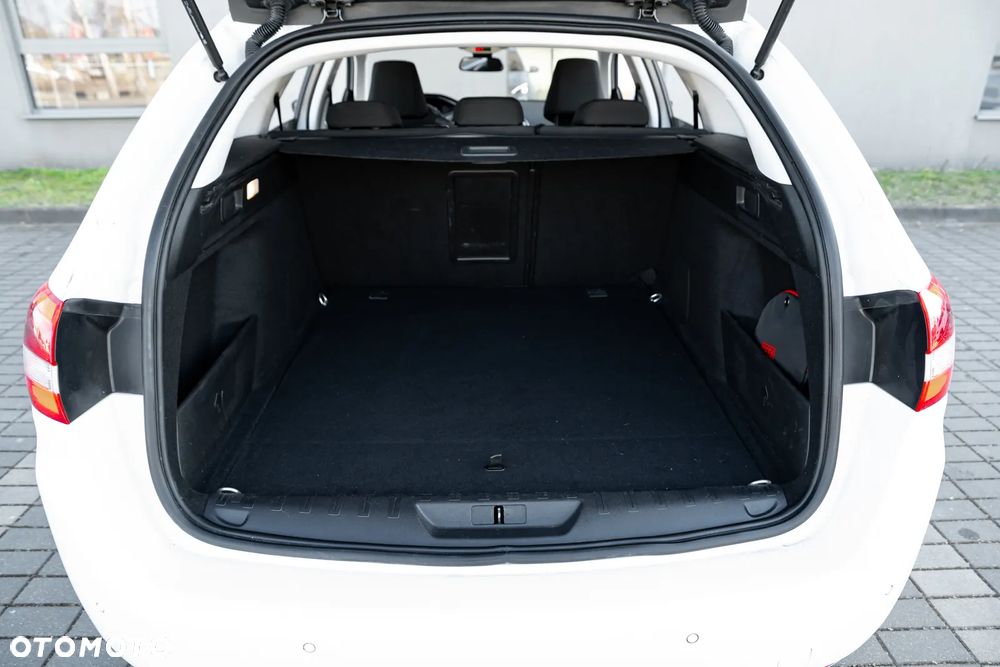 Peugeot 308 PureTech 130 GPF EAT8 Stop & Start Allure - 21