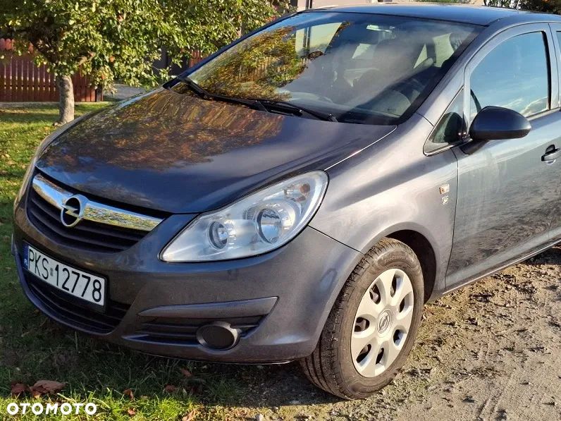 Opel Corsa 2010 photo 2