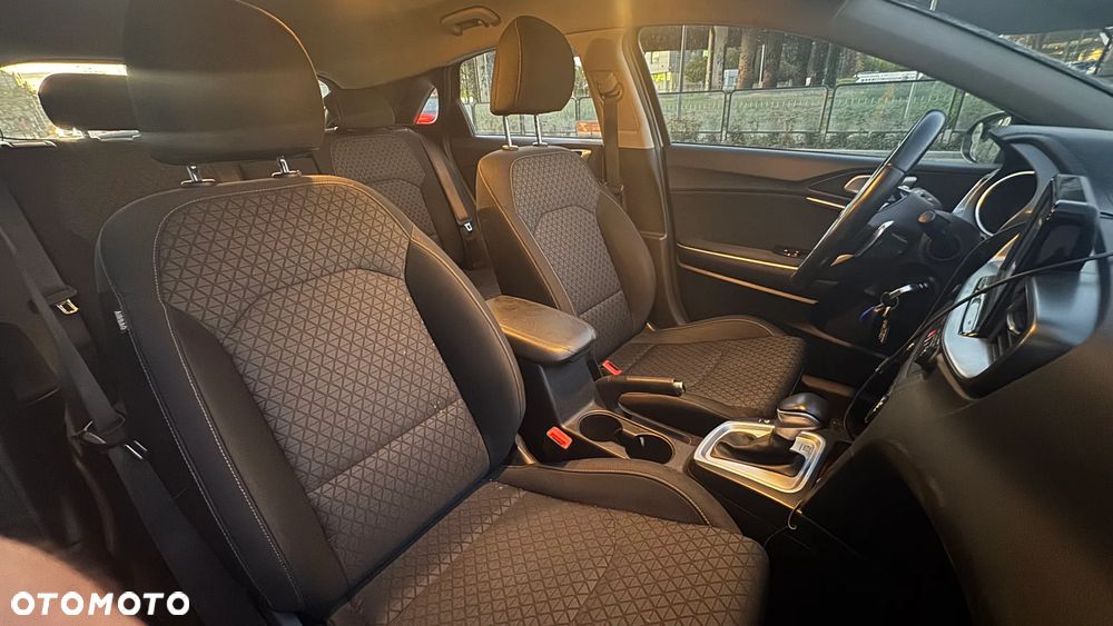 Kia Ceed 1.4 T-GDI M DCT - 12