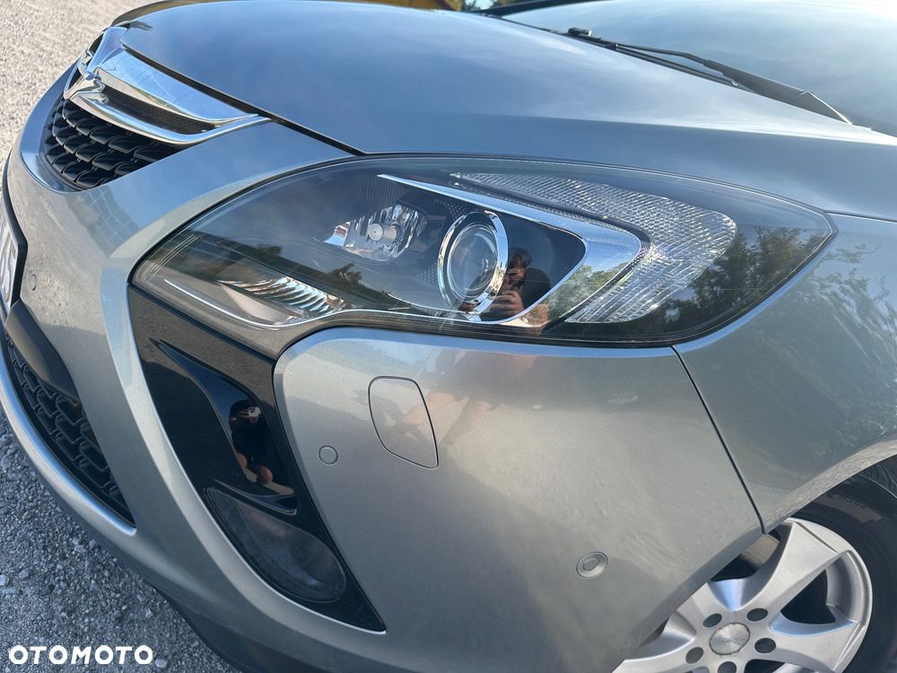 Opel Zafira Tourer 1.4 Turbo Innovation - 2