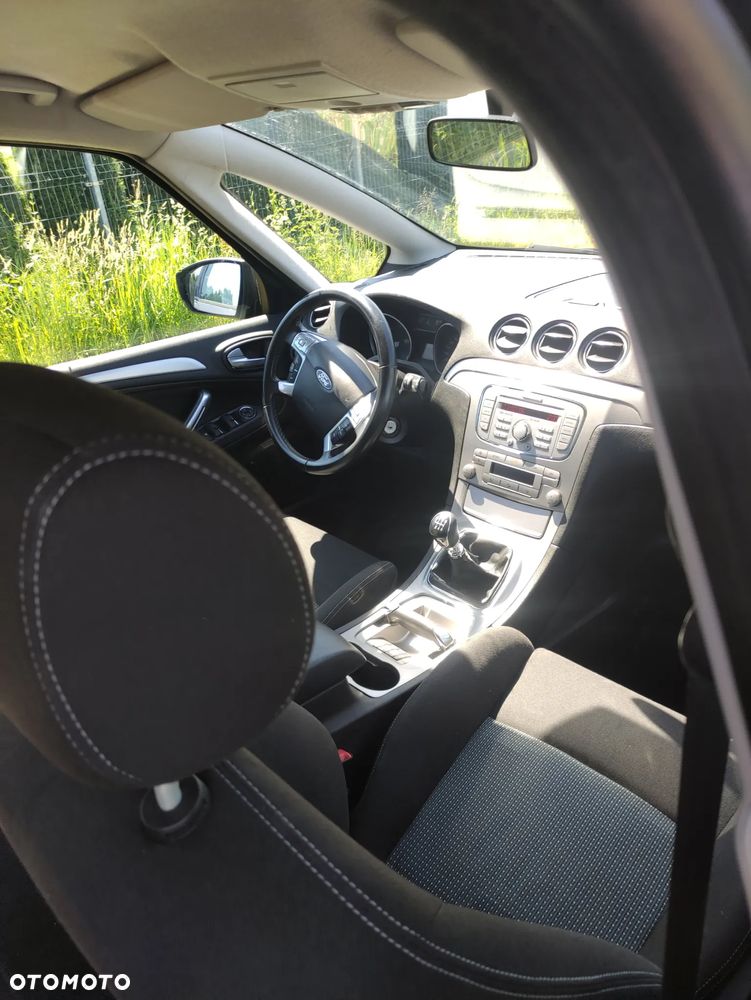Ford S-Max 2.0 TDCi DPF Trend - 10