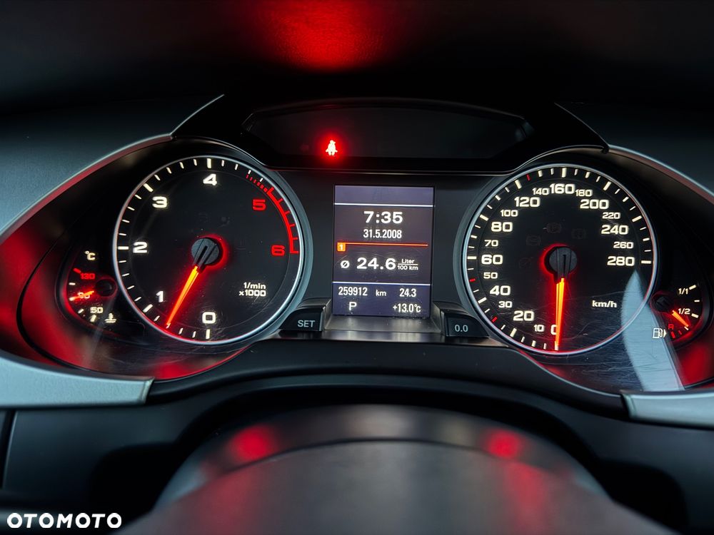 Audi A4 Avant - 32