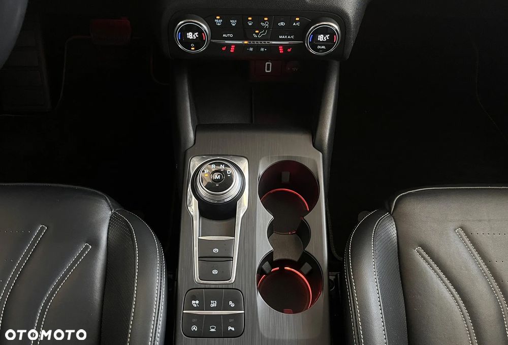 Ford Focus 1.5 EcoBoost Vignale - 17