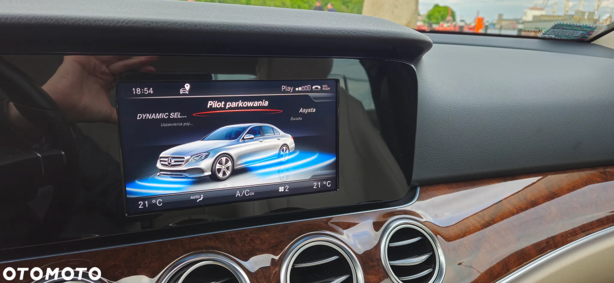 Mercedes-Benz Klasa E 200 9G-TRONIC - 29
