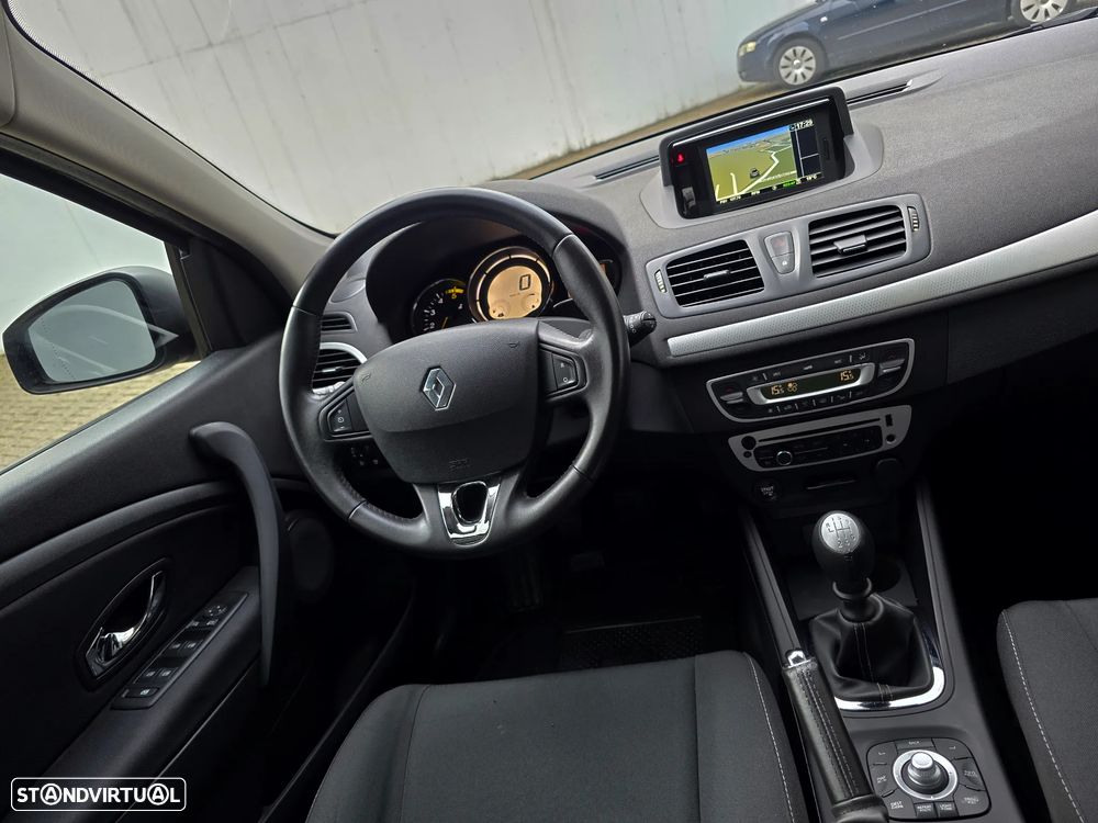 Renault Mégane Sport Tourer 1.5 dCi Dynamique SS - 40