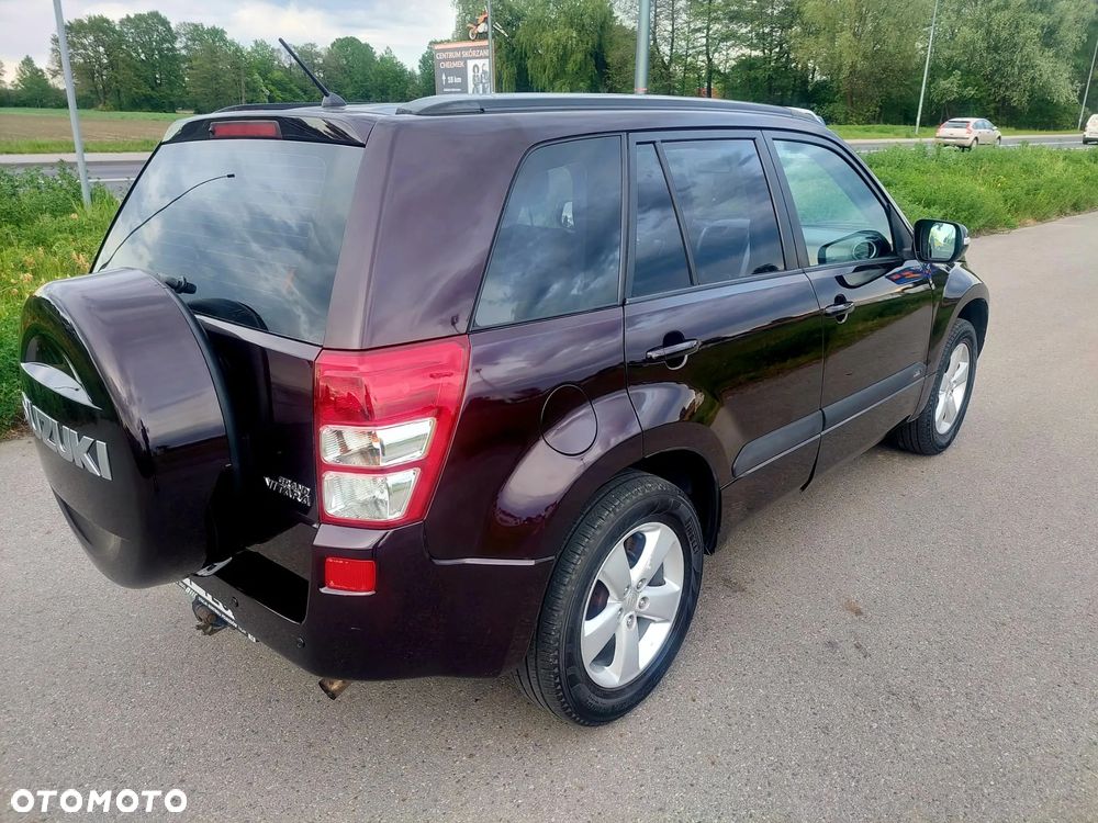 Suzuki Grand Vitara 2.0 Comfort - 9