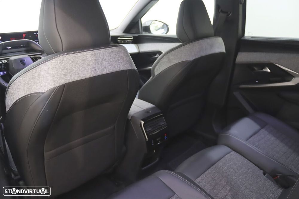 Peugeot 5008 - 13