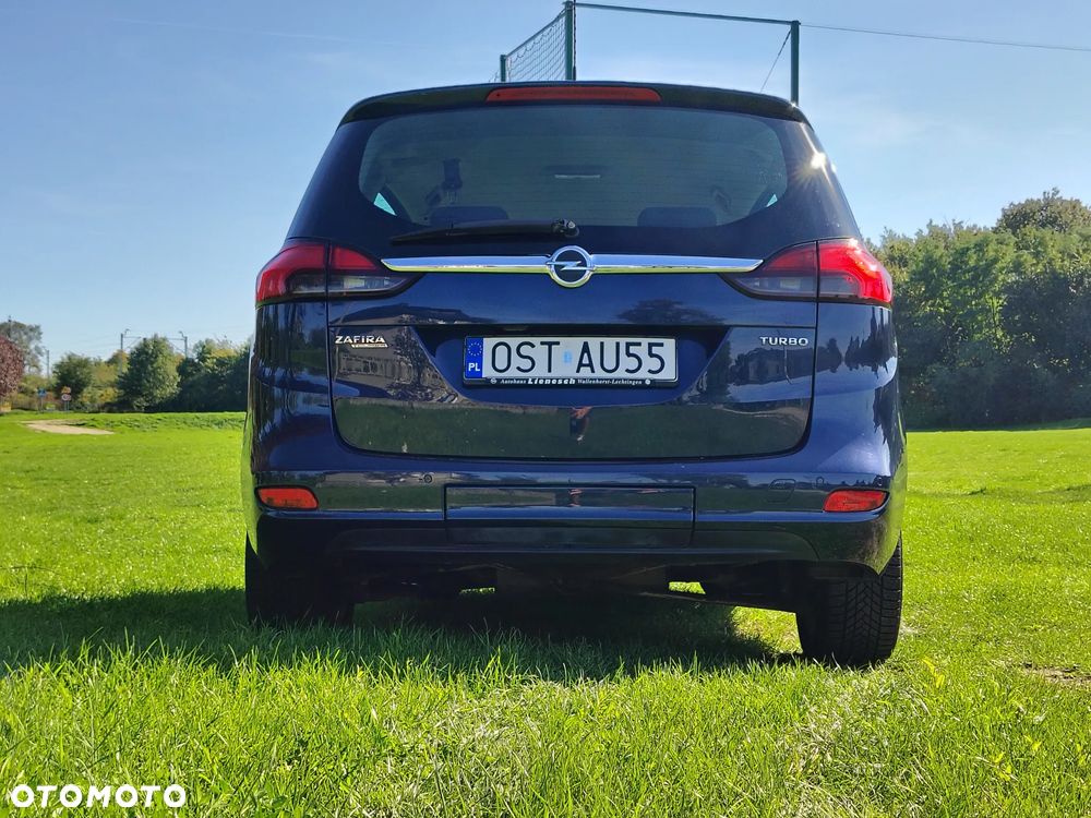 Opel Zafira - 12