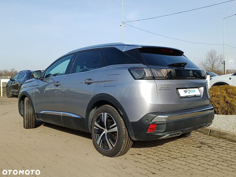 Peugeot 3008 1.6 PureTech HYbrid GT Line S&S EAT8 - 4