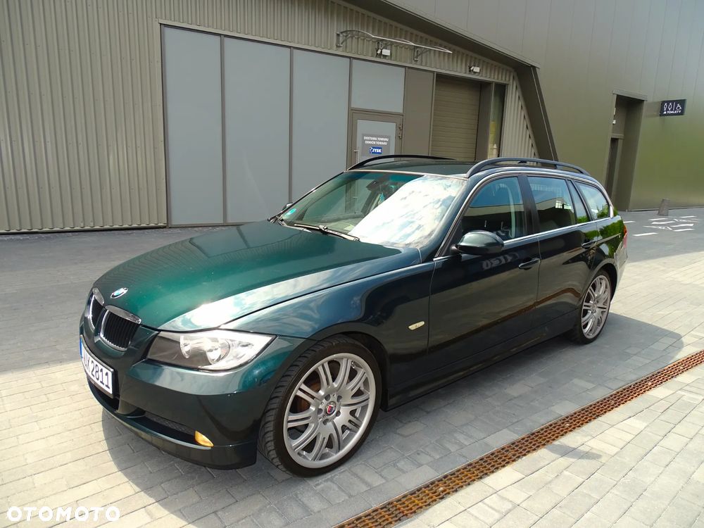 BMW Seria 3 325xi - 19