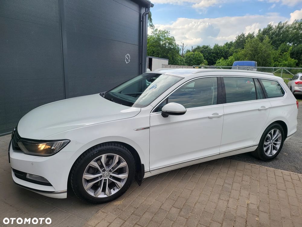 Volkswagen Passat Variant 2.0 TDI SCR 4Motion DSG Highline - 32