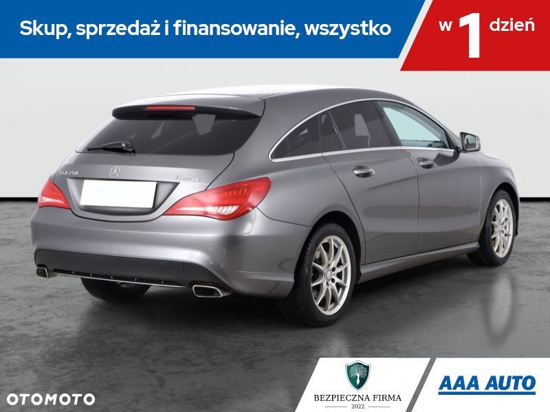 Mercedes-Benz CLA - 7