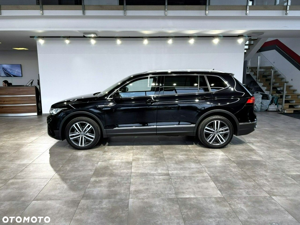 Volkswagen Tiguan Allspace - 6