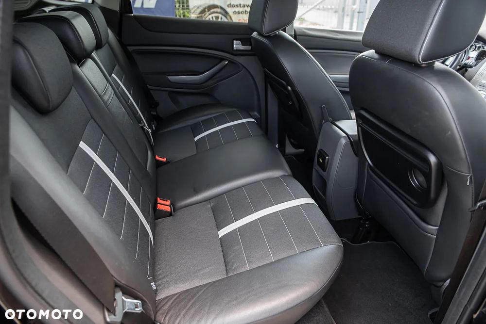 Ford Kuga 2.5 Titanium S - 26