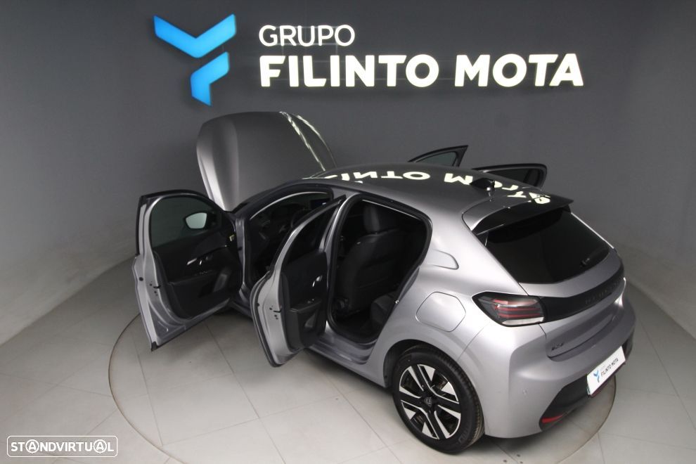 Peugeot 208 1.2 PureTech Allure - 11