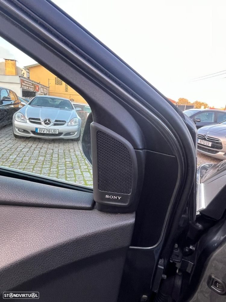 Ford Focus SW 1.0 SCTi Titanium - 15