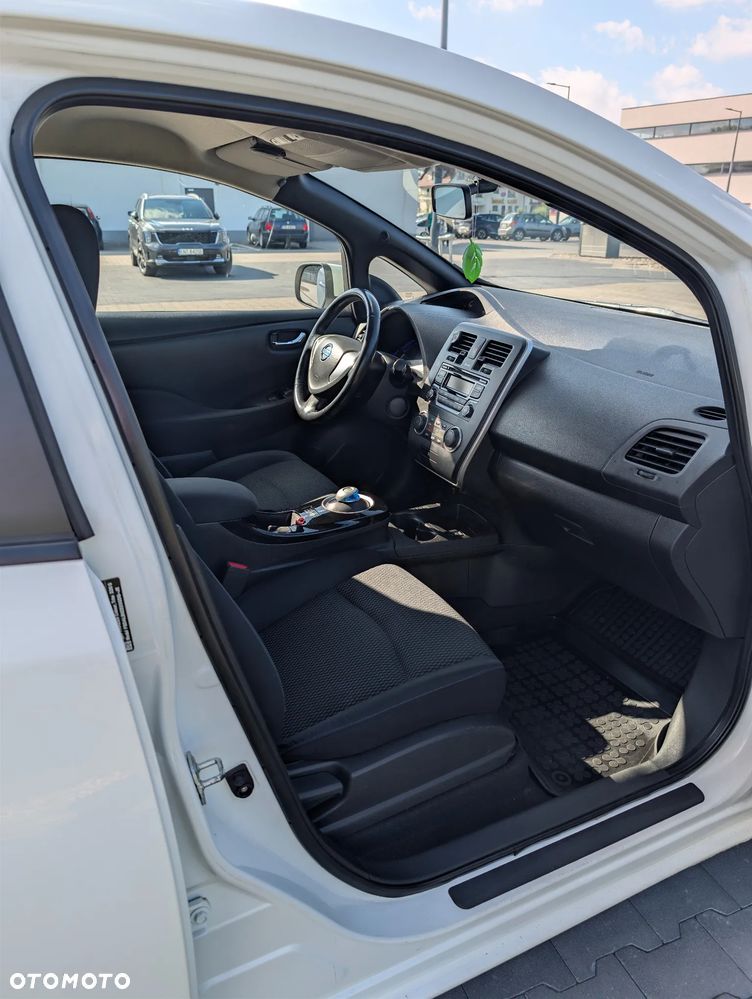 Nissan Leaf 30kWh Visia - 15
