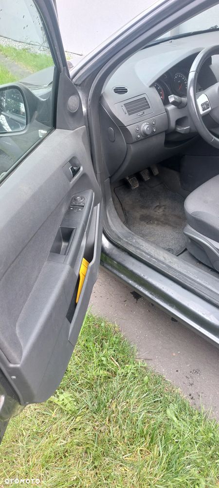 Opel Astra 1.6 - 11