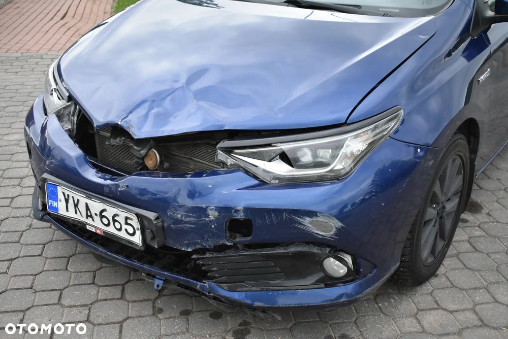 Toyota Auris - 5
