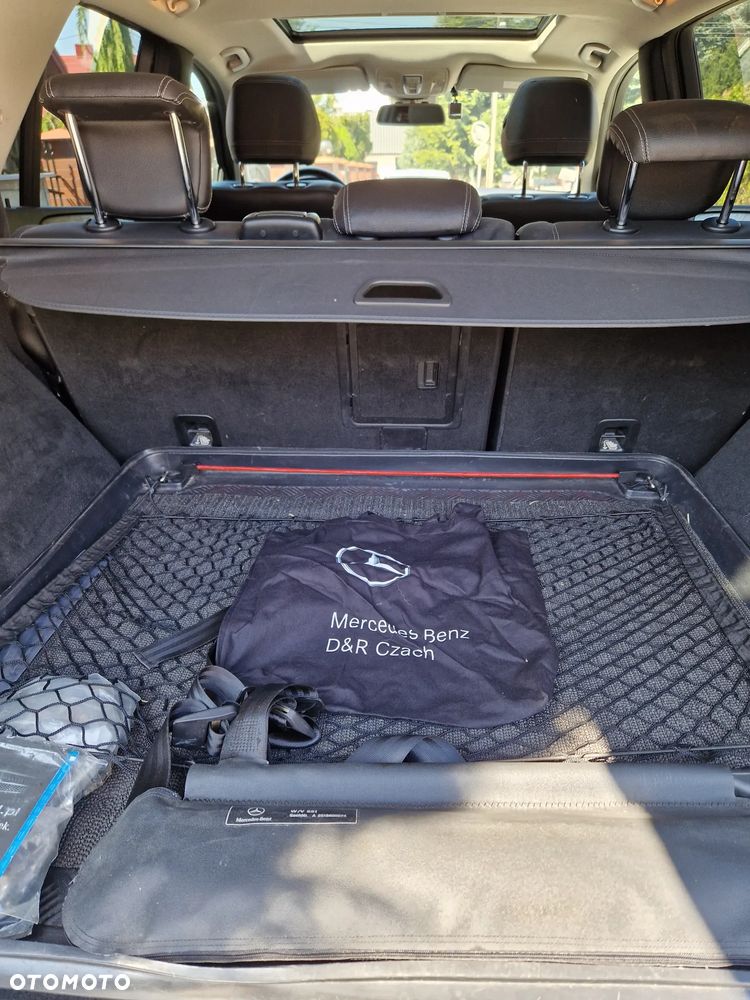 Mercedes-Benz ML - 19