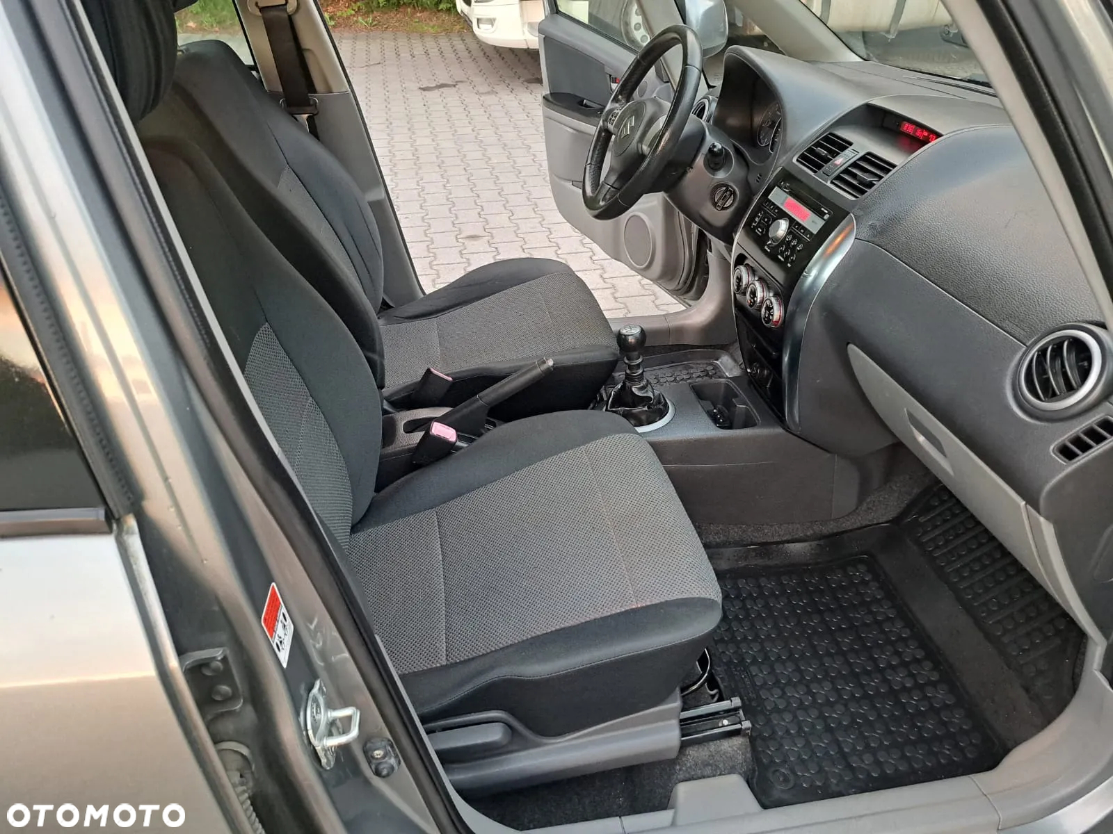 Suzuki SX4 1.9 DDiS DPF Streetline 4x2 Club - 18