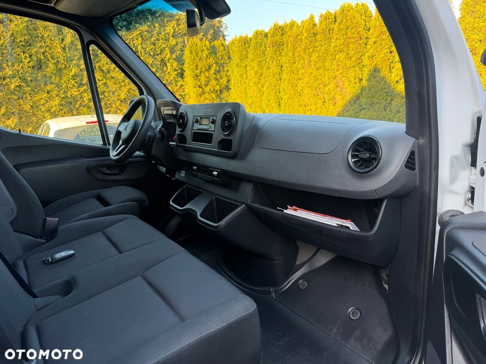 Mercedes-Benz eSprinter - 10