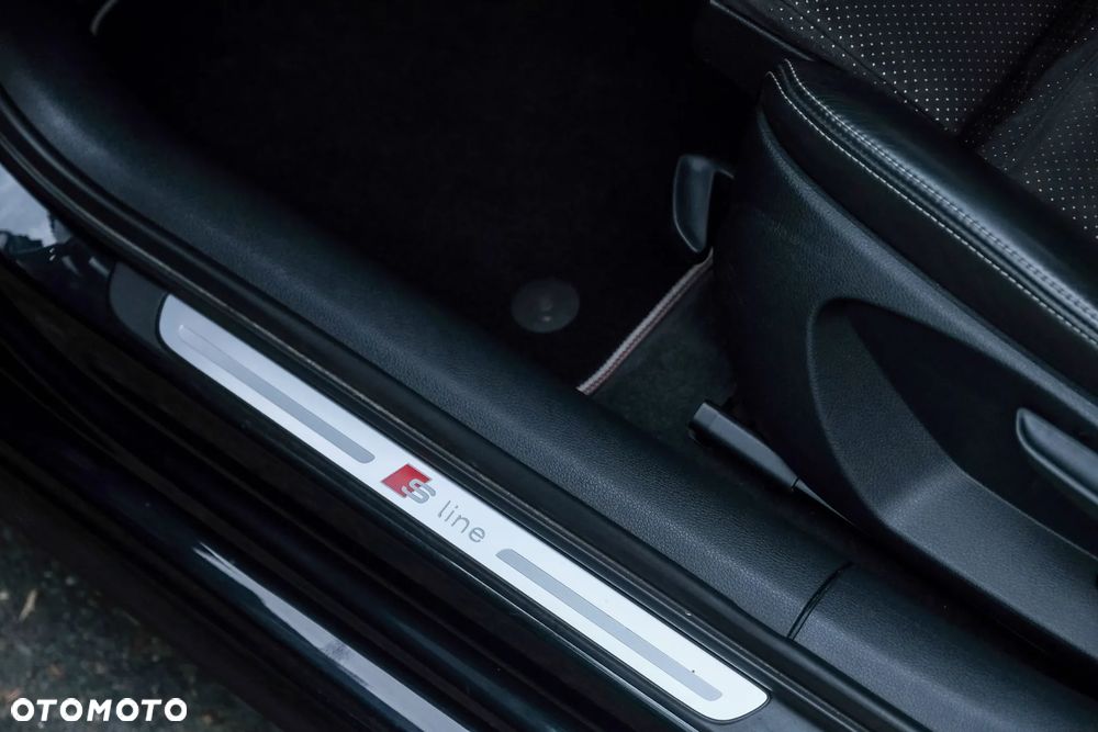Audi A3 Sportback 2.0 TDI (clean diesel) quattro S line Sportpaket - 24