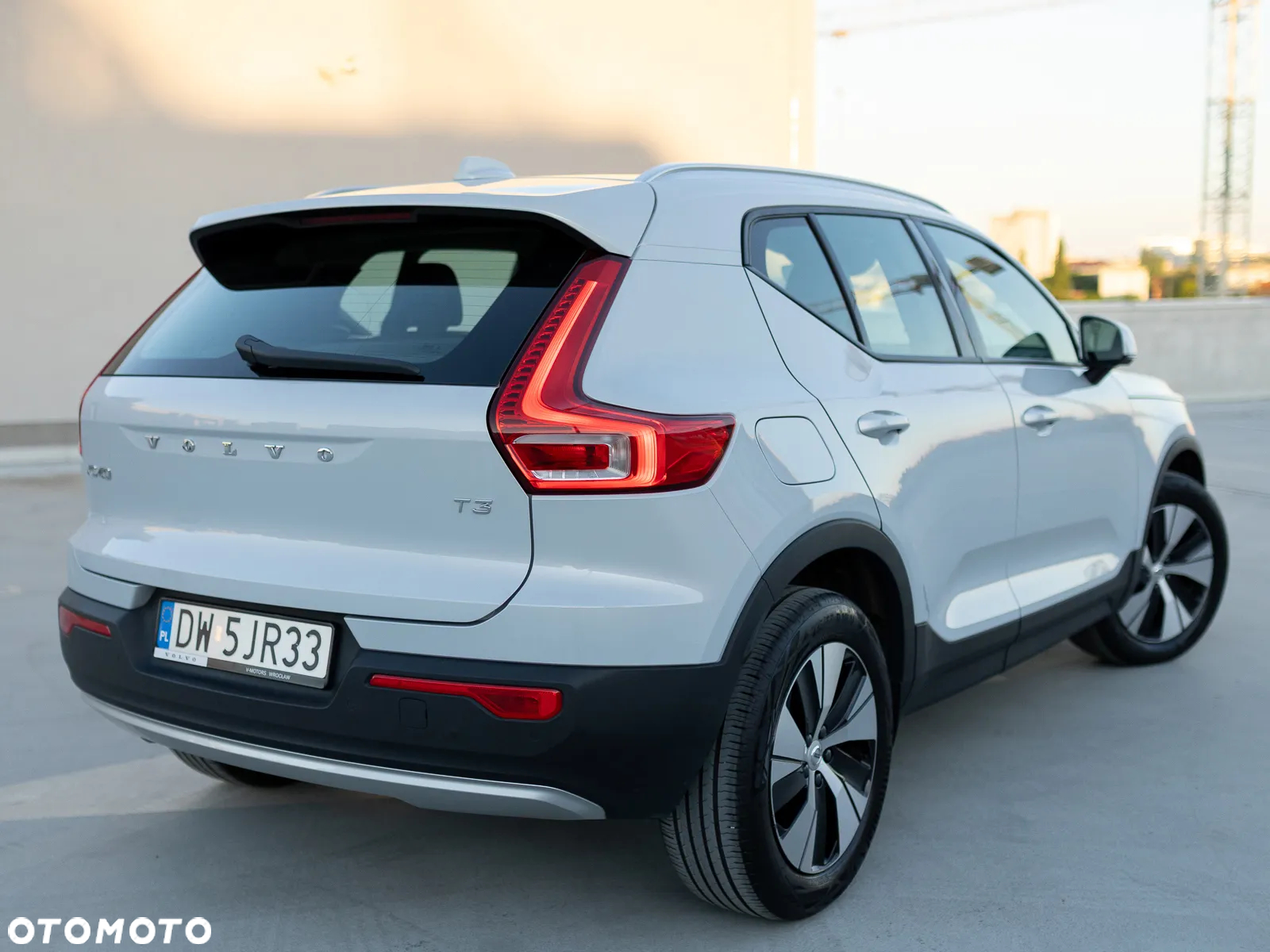 Volvo XC 40 T3 Momentum - 10