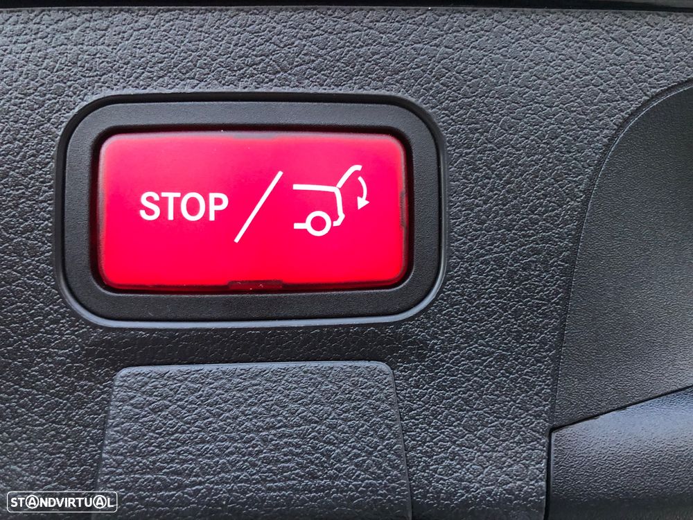 Mercedes-Benz CLA 250 e Shooting Brake AMG Line - 19